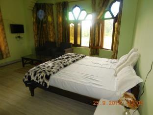 รอยัล เฮอริเทจ บัณฑพครห์ Hotel Bandhavgarh National Park ภายนอก รูปภาพ