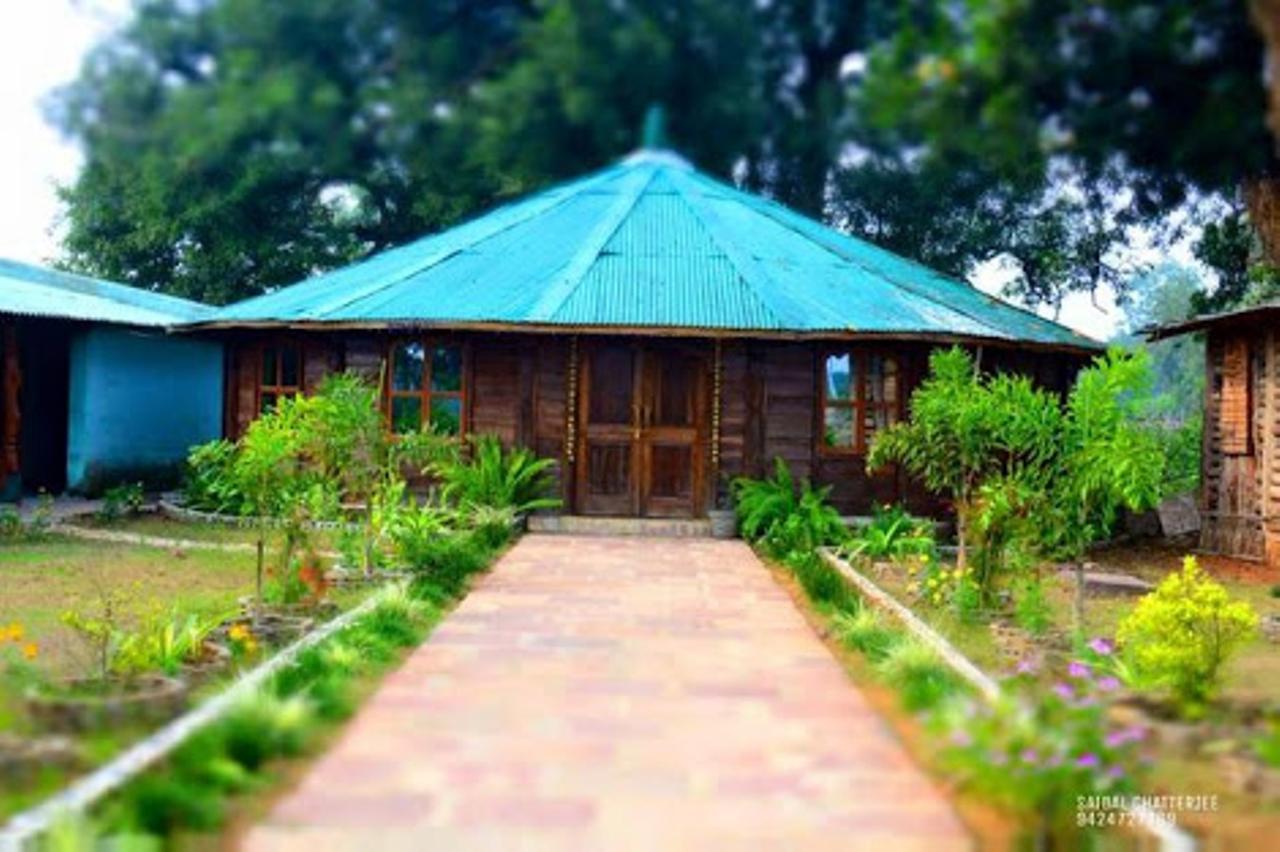 รอยัล เฮอริเทจ บัณฑพครห์ Hotel Bandhavgarh National Park ภายนอก รูปภาพ